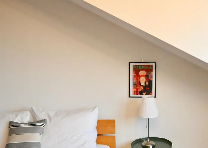 Apartamento Charming Attic Near Messe And Center Viena