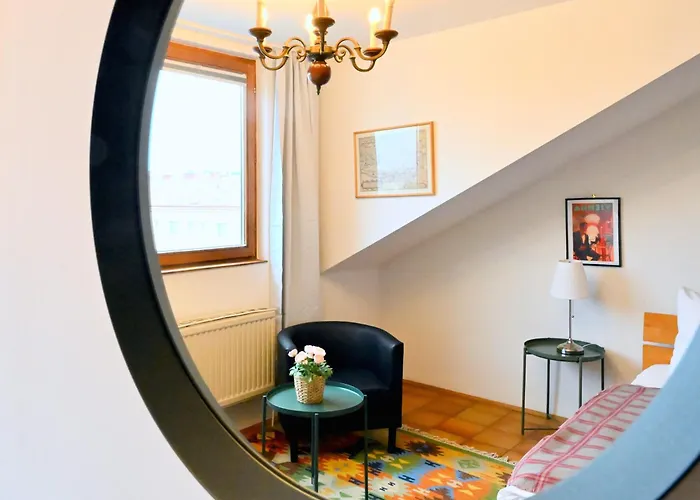 Apartamento Charming Attic Near Messe And Center *